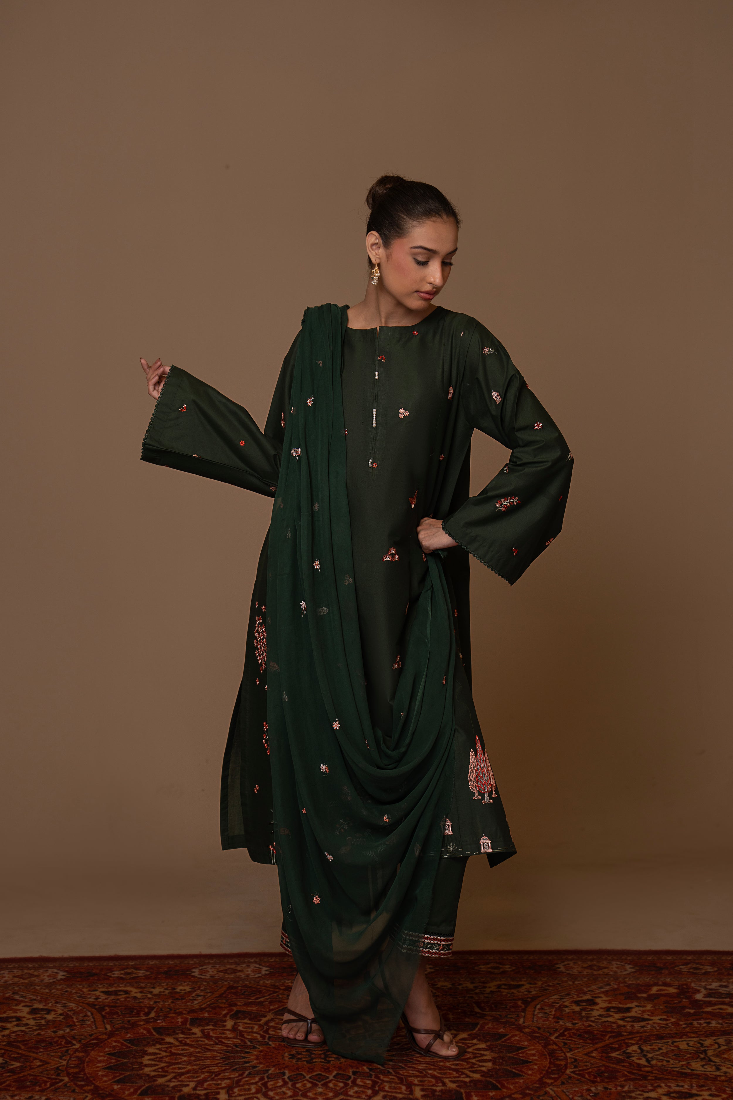 Mehfil - Solid Embroidery 3pc